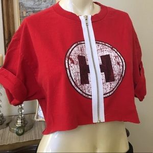 🚫 SOLD Vintage Zip Tee